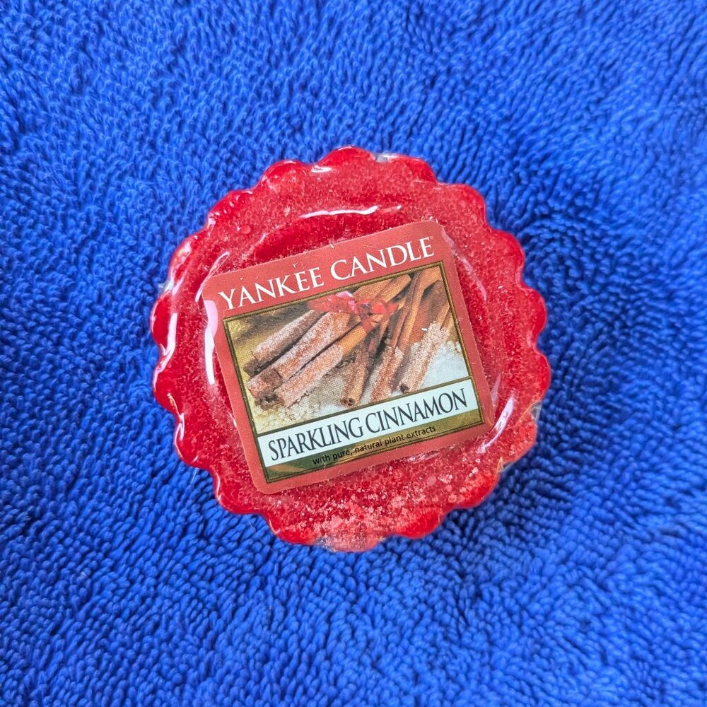 BRAND NEW Sparkling Cinnamon Yankee Candle Small Wax Melt